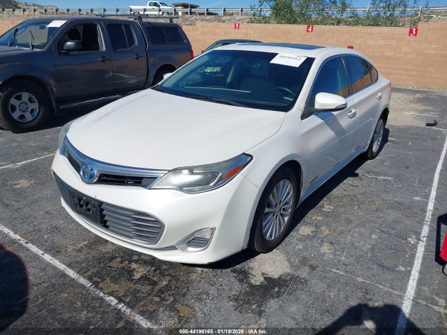 4T1BD1EB5FU038561 Toyota Avalon Hybrid Xle Premium
