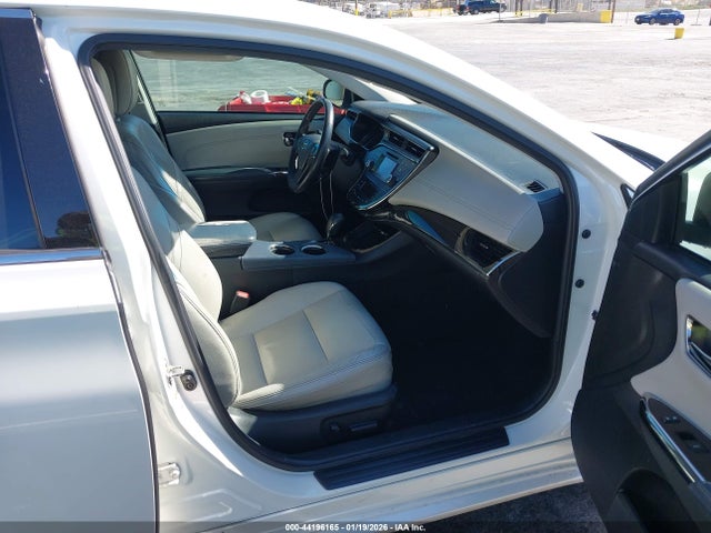 4T1BD1EB5FU038561 Toyota Avalon Hybrid Xle Premium