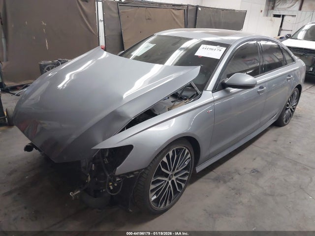 WAUD8AFC4JN033294 Audi A6 Premium Plus