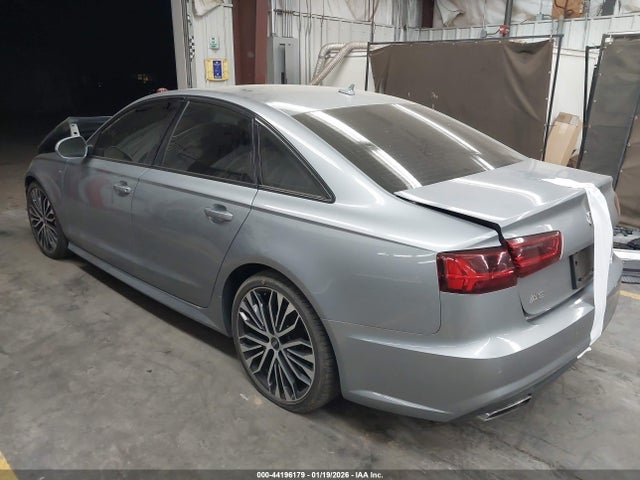 WAUD8AFC4JN033294 Audi A6 Premium Plus