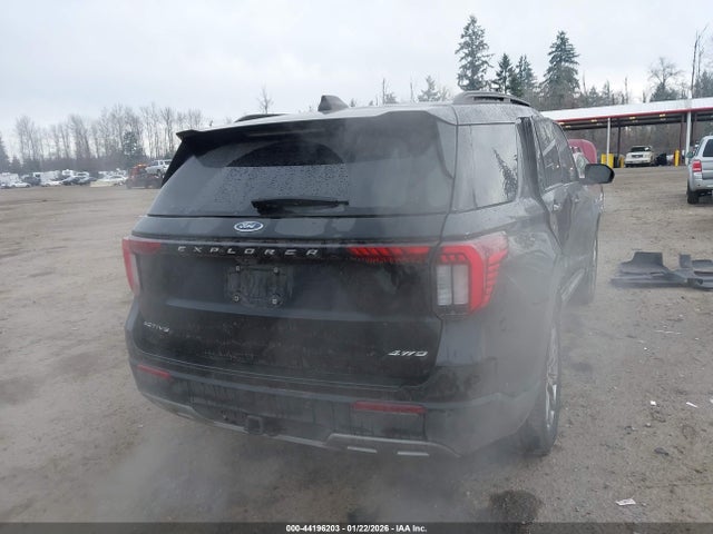 1FMUK8DH3SGB79716 Ford Explorer Active