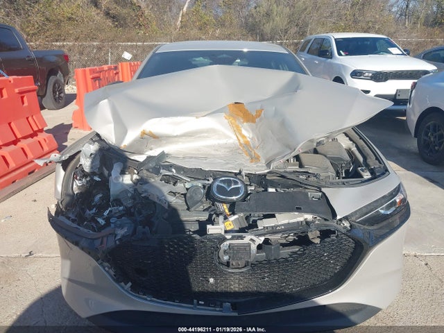 JM1BPAKM7R1722289 Mazda Mazda3 2.5 S Select Sport