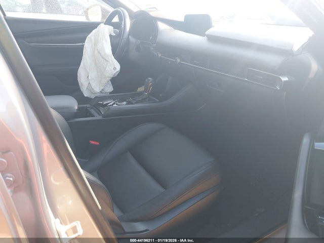JM1BPAKM7R1722289 Mazda Mazda3 2.5 S Select Sport
