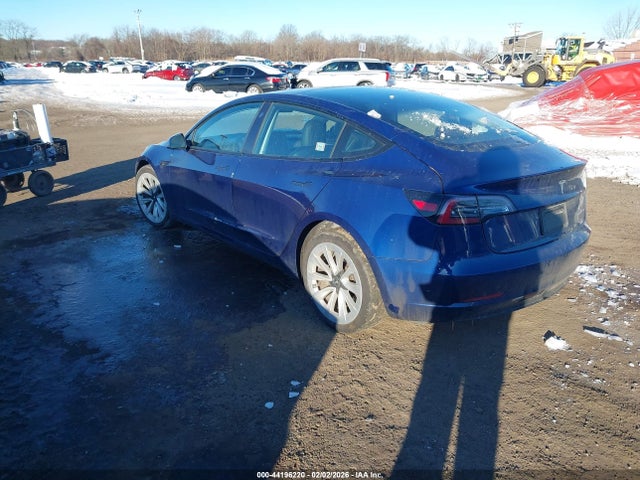2021 TESLA MODEL 3 5YJ3E1EB8MF049923 Photo 2