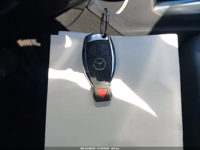 Mercedes-Benz E 350 2014 WDDHF5KB1EA837456 Image 11