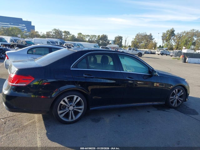 Mercedes-Benz E 350 2014 WDDHF5KB1EA837456 Image 13