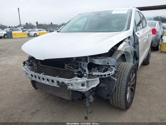 5LMCJ2C92GUJ23729 Lincoln MKC SELECT