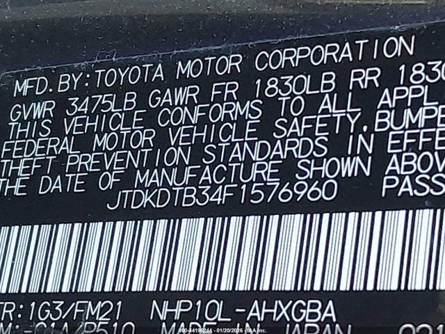 JTDKDTB34F1576960 Toyota Prius C Three