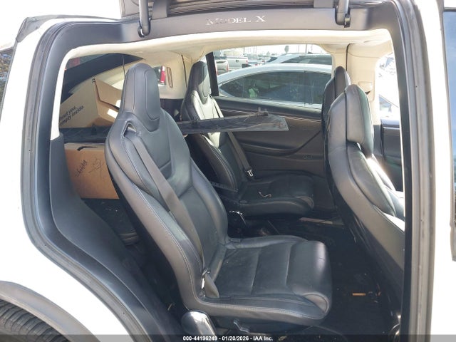 2016 TESLA MODEL X 5YJXCBE2XGF008503 Photo 7