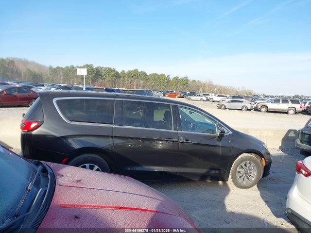 Chrysler Pacifica Hybrid Touring L 2023 2C4RC1L77PR599010 Image 35