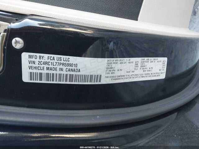 Chrysler Pacifica Hybrid Touring L 2023 2C4RC1L77PR599010 Image 31