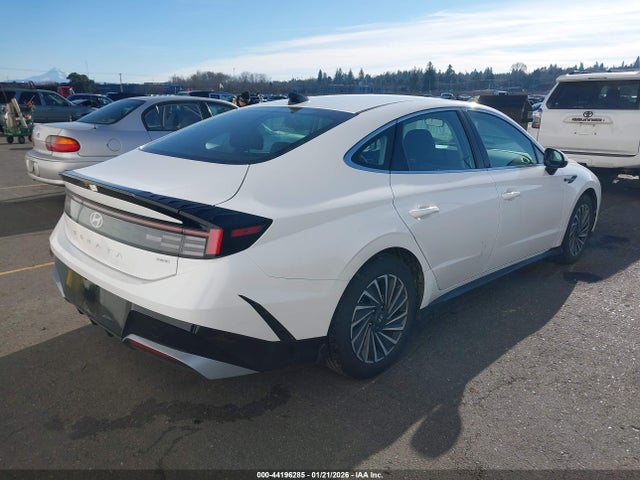 KMHL34JJ8SA114873 Hyundai Sonata Hybrid Sel
