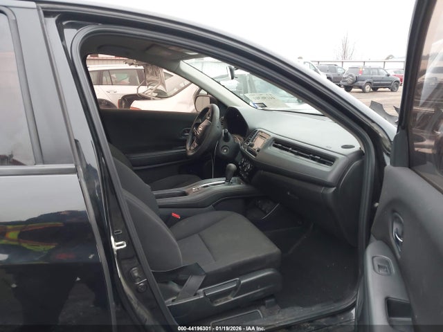 3CZRU5H34GM742104 Honda HR-V LX