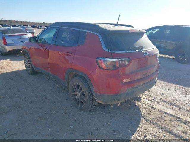 2018 JEEP COMPASS 3C4NJCBB0JT286777 Photo 2
