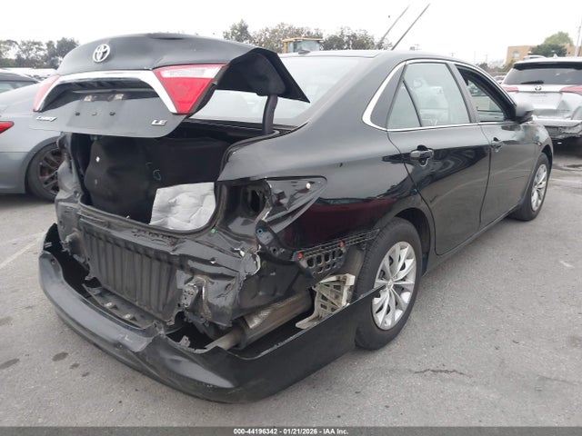 4T1BF1FK2HU395496 Toyota CAMRY LE