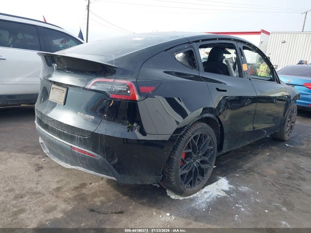 2022 TESLA MODEL Y 7SAYGDEFXNF337550 Photo 3