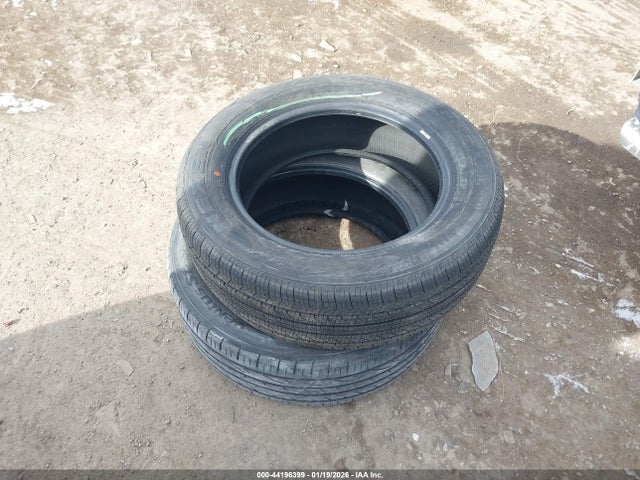 2015 Chrysler 300 Limited მანქანა იყიდება აუქციონზე, vin: 2C3CCAAG6FH868163, აუქციონის ნომერი: 44196399