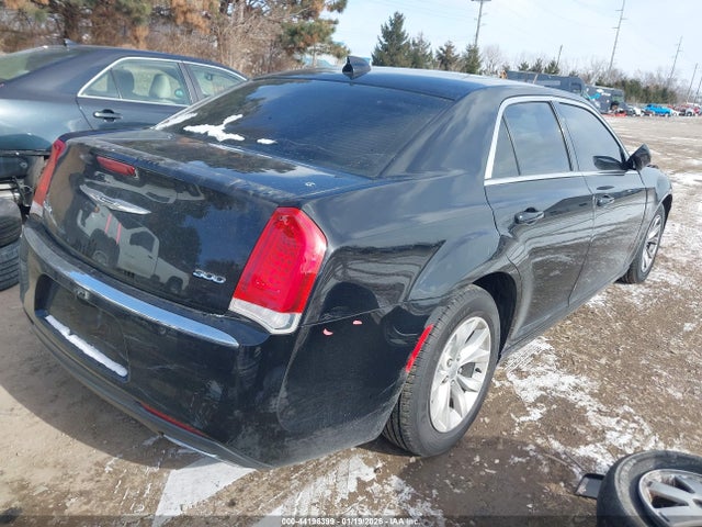 2015 Chrysler 300 Limited მანქანა იყიდება აუქციონზე, vin: 2C3CCAAG6FH868163, აუქციონის ნომერი: 44196399