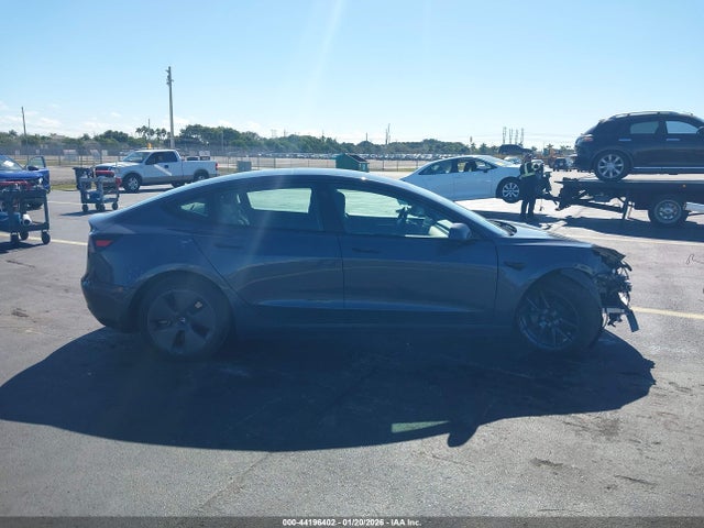 Tesla Model 3 Rear-wheel Drive 2023 5YJ3E1EA3PF541027 Image 14