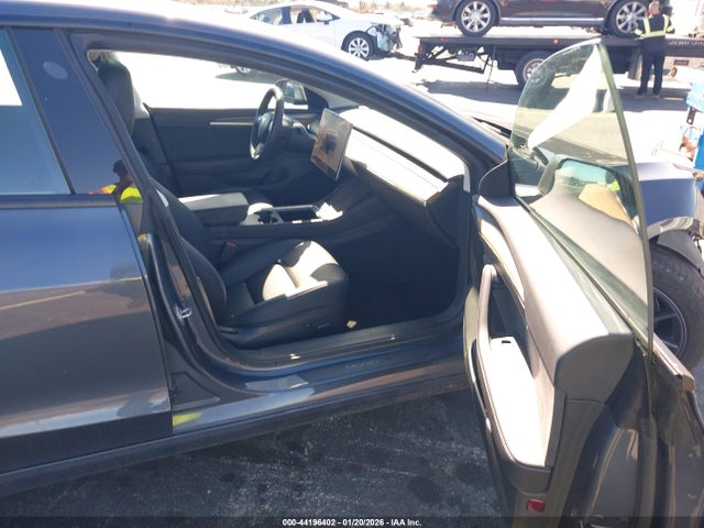 2023 TESLA MODEL 3 5YJ3E1EA3PF541027 Photo 4
