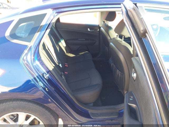 5XXGT4L33JG202348 KIA Optima Lx