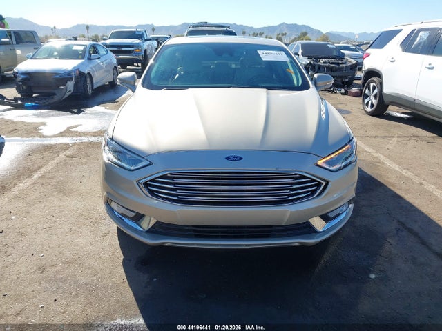 3FA6P0RU4HR110563 Ford Fusion Hybrid Titanium