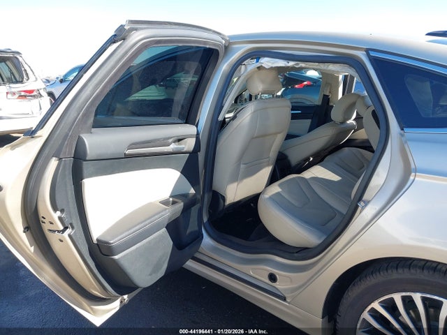 3FA6P0RU4HR110563 Ford Fusion Hybrid Titanium