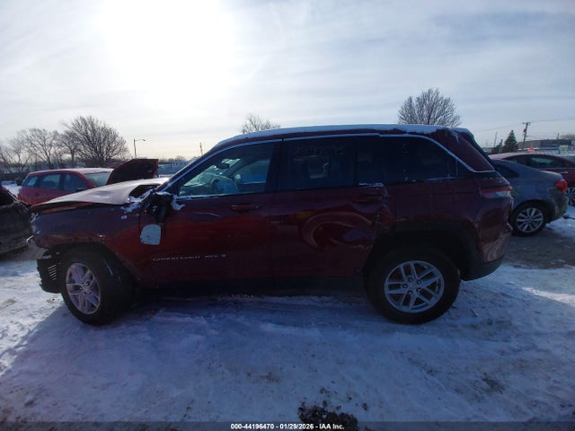 1C4RJHAG1PC538732 Jeep Grand Cherokee Laredo 4x4