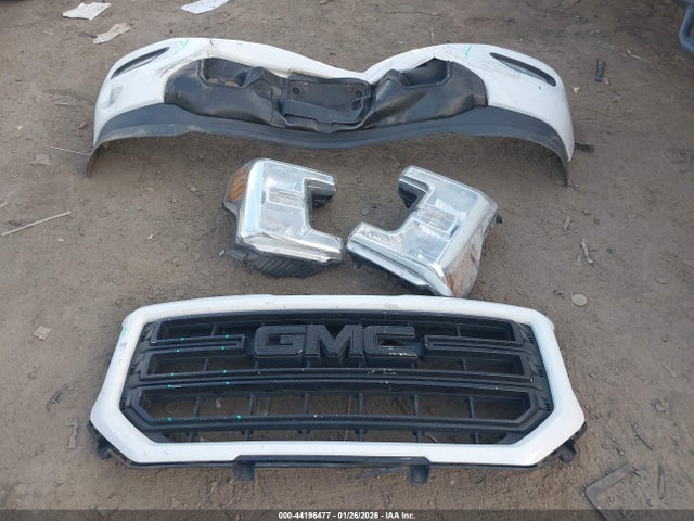 1GTV2LEC9JZ330527 GMC SIERRA 1500