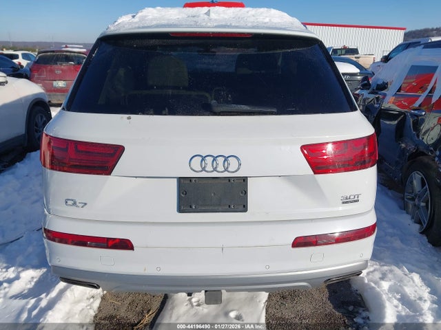 44196490 :رقم المزاد ، WA1VAAF75JD013344 vin ، 2018 Audi Q7 3.0t Premium مزاد بيع