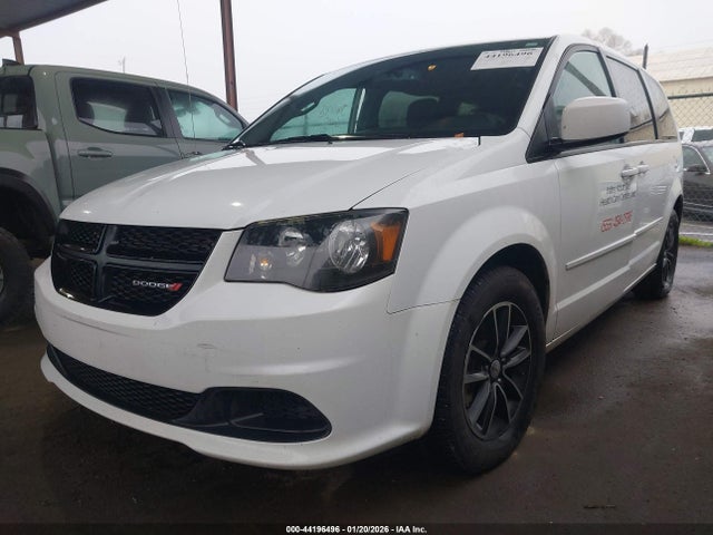 2C4RDGBG0HR784521 Dodge Grand Caravan Se Plus