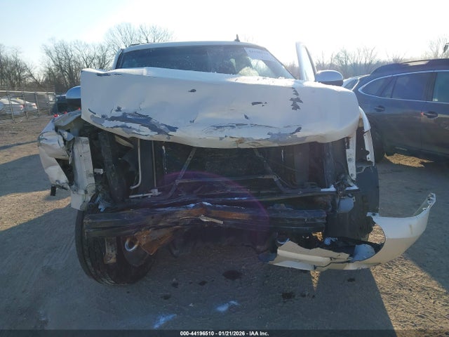 Chevrolet Tahoe Ltz 2014 1GNSKCE01ER107808 Image 17
