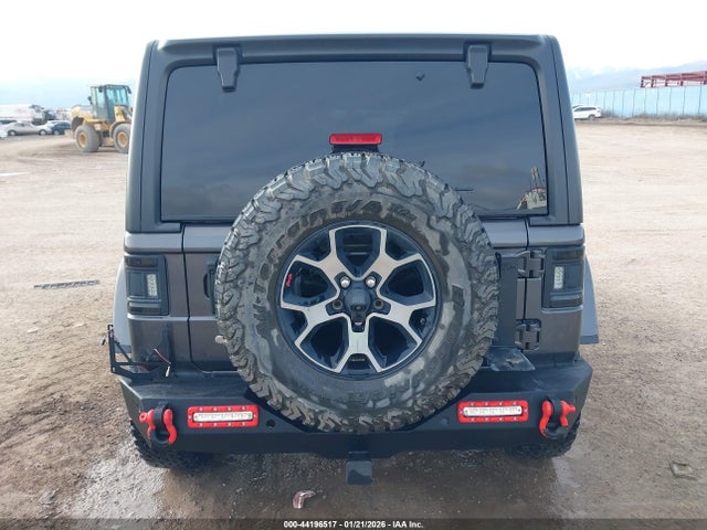 1C4HJXFN2JW312881 Jeep Wrangler Unlimited Rubicon 4x4