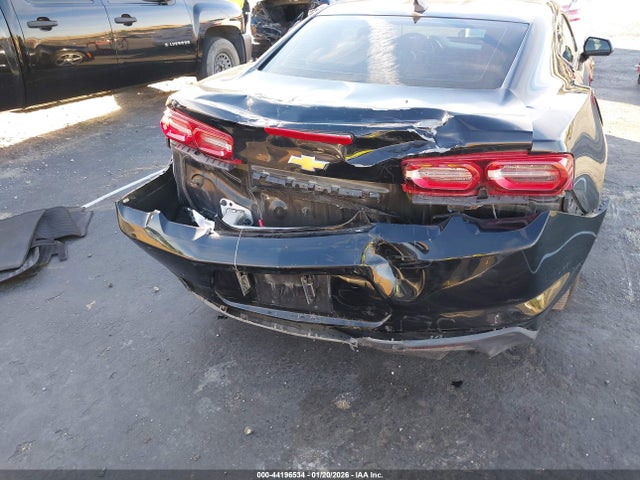 1G1FB1RX4M0114981 Chevrolet Camaro Rwd 1lt