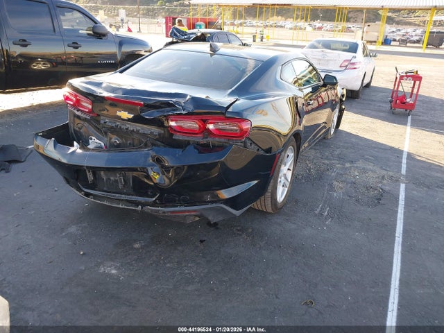 1G1FB1RX4M0114981 Chevrolet Camaro Rwd 1lt