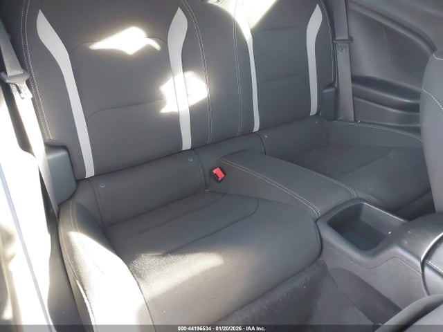 1G1FB1RX4M0114981 Chevrolet Camaro Rwd 1lt