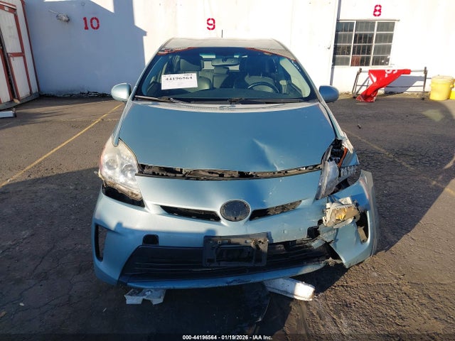JTDKN3DU8F1955978 Toyota Prius Four