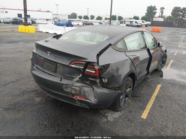 2023 TESLA MODEL 3 5YJ3E1EB4PF592786 Photo 3