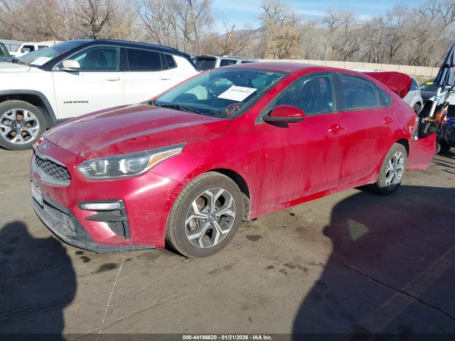 3KPF24AD2ME273273 KIA Forte Lxs
