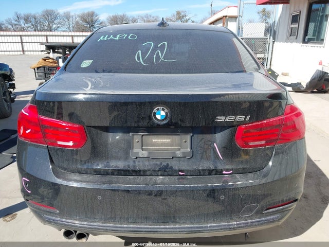Aukcja sprzedaży 2016 Bmw 328i, vin: WBA8E9G55GNT82756, numer aukcji: 44196643