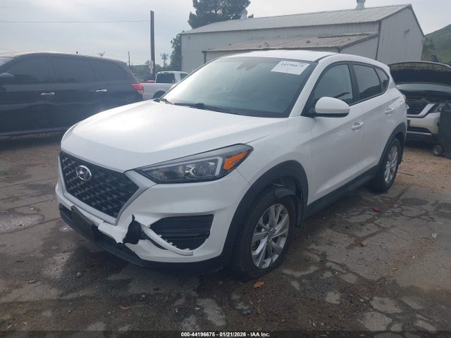 KM8J23A4XLU157996 Hyundai TUCSON SE