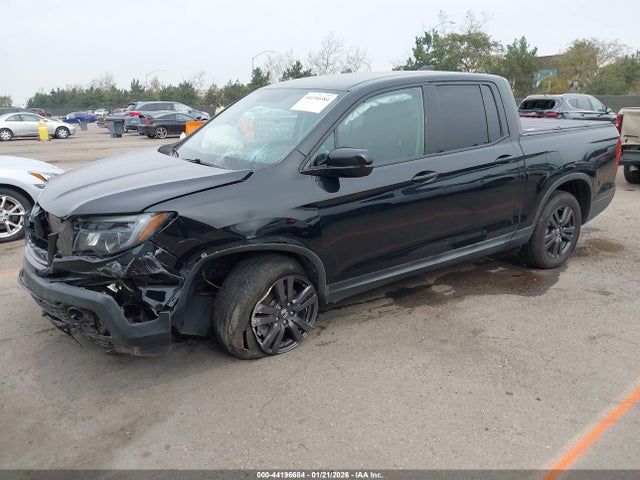 Honda Ridgeline Sport 2017 5FPYK3F14HB021307 Image 2