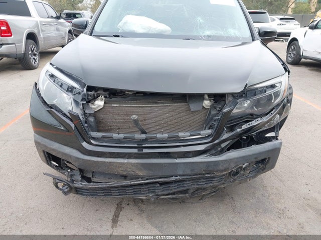 Honda Ridgeline Sport 2017 5FPYK3F14HB021307 Image 6