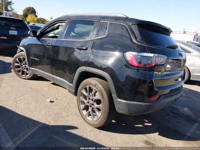 2021 JEEP COMPASS 3C4NJCEB6MT602280 Photo 2