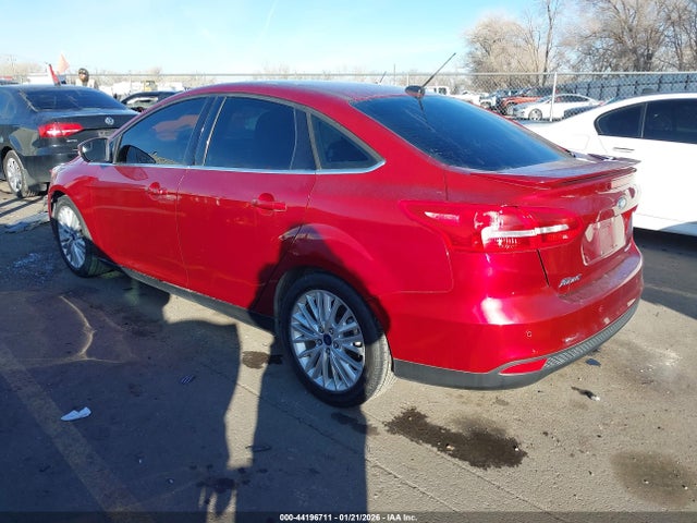 Ford Focus Titanium 2015 1FADP3J21FL235485 Image 3