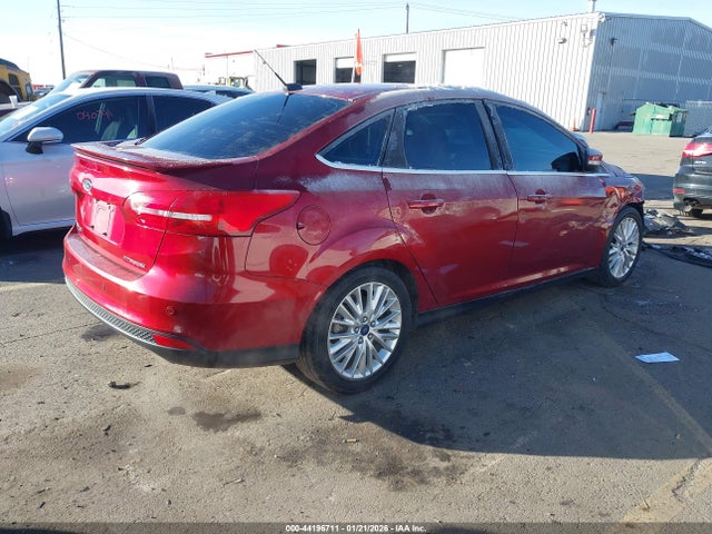 Ford Focus Titanium 2015 1FADP3J21FL235485 Image 4