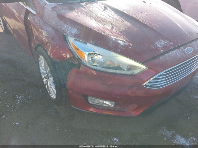 Ford Focus Titanium 2015 1FADP3J21FL235485 Image 6