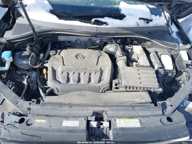 Продажа на аукционе авто 2024 Volkswagen Tiguan 2.0t Se R-line Black, vin: 3VV8B7AX7RM068583, номер лота: 44196718