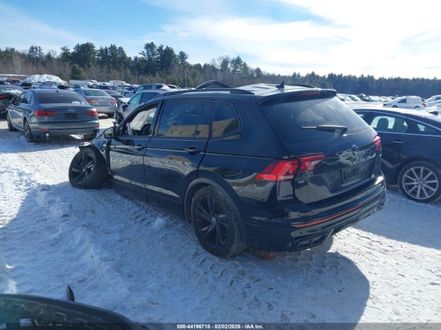 Продажа на аукционе авто 2024 Volkswagen Tiguan 2.0t Se R-line Black, vin: 3VV8B7AX7RM068583, номер лота: 44196718