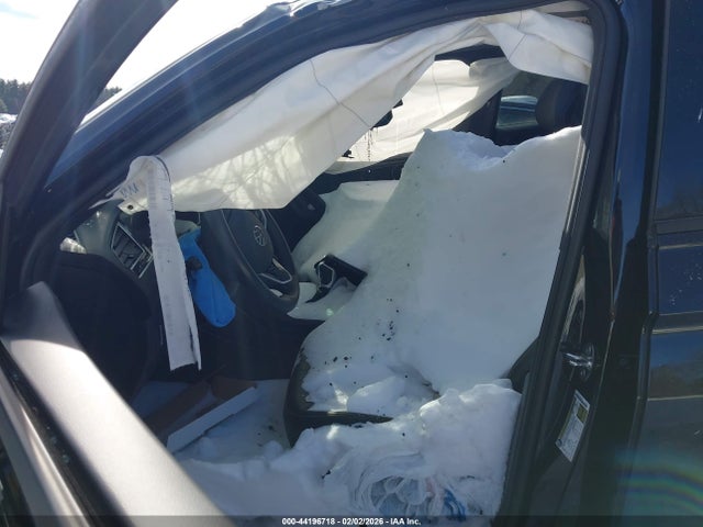 Продажа на аукционе авто 2024 Volkswagen Tiguan 2.0t Se R-line Black, vin: 3VV8B7AX7RM068583, номер лота: 44196718